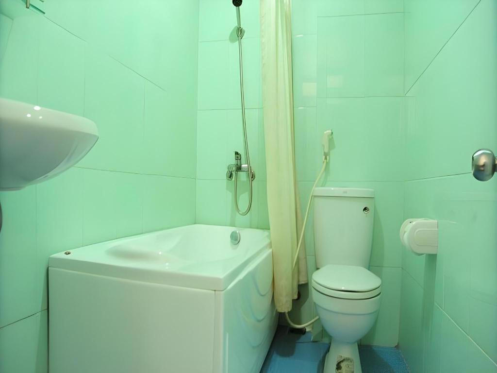 Hong Thang Hotel Hue Exterior photo