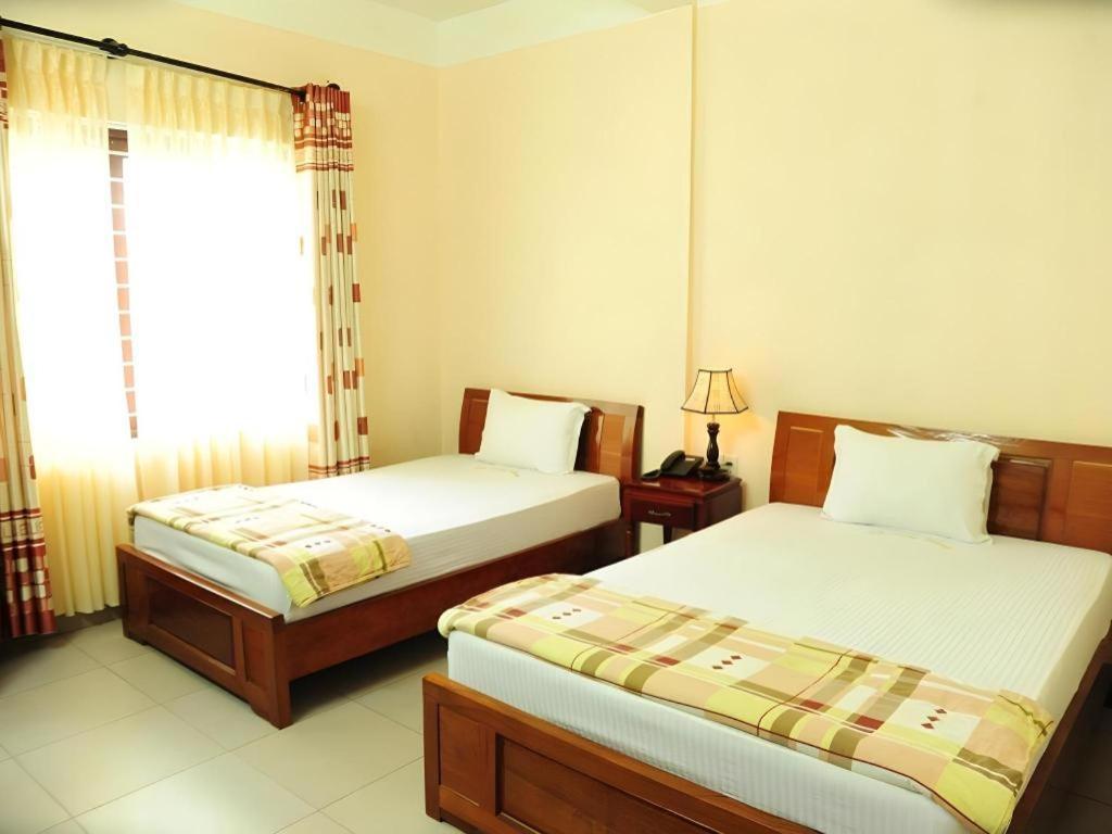 Hong Thang Hotel Hue Exterior photo